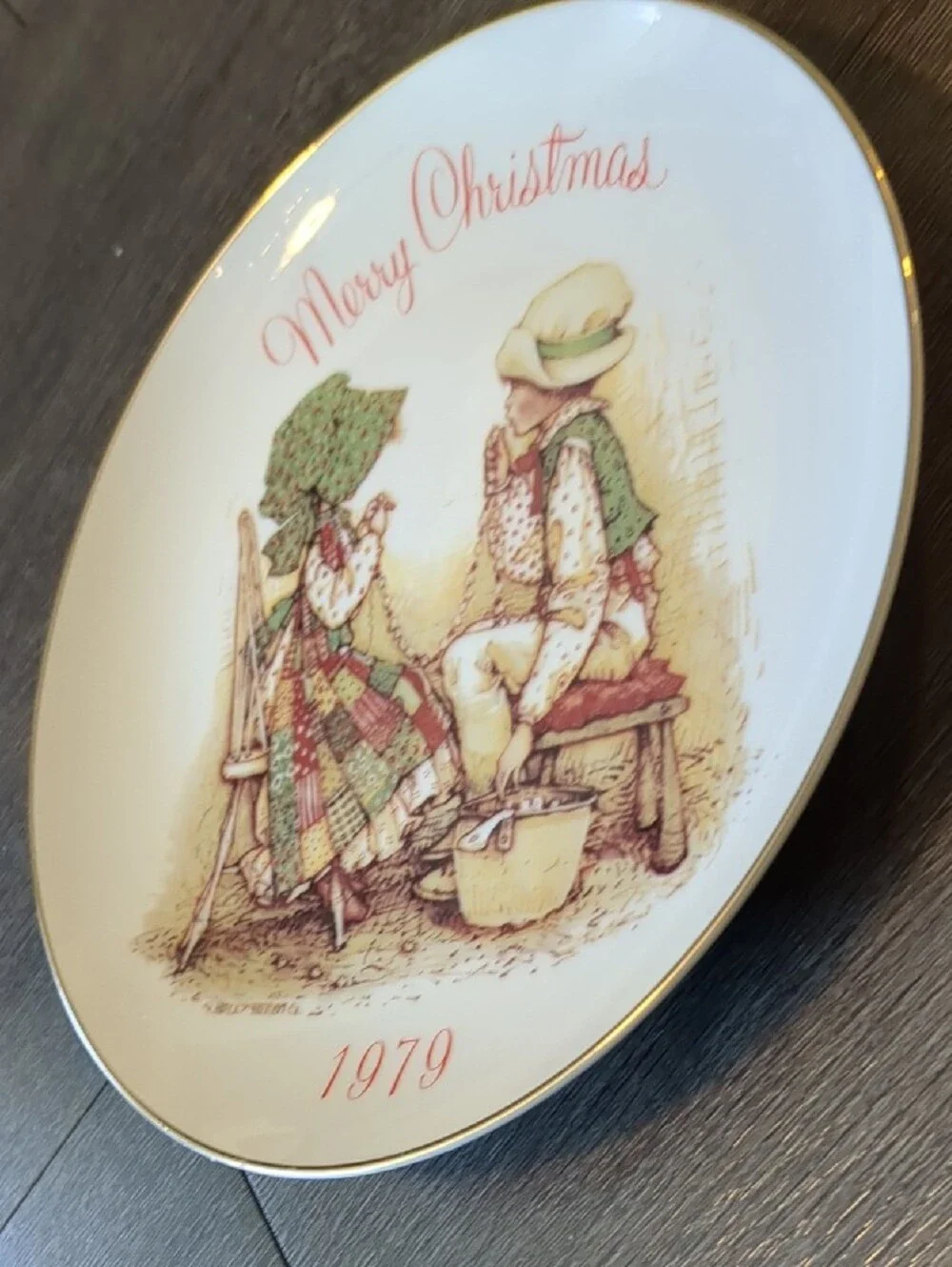 Holly Hobbie 1979 Christmas Plate Porcelain Commemorative American Greetings